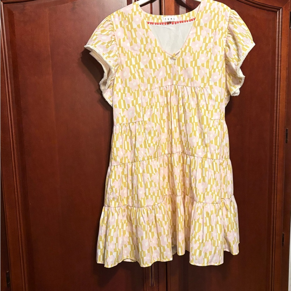 THML Gold and Pink Flutter Sleeve Summer Mini Dress M